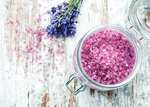 DIY bath salts in a mason jar make a great valentine's gift for your galentines