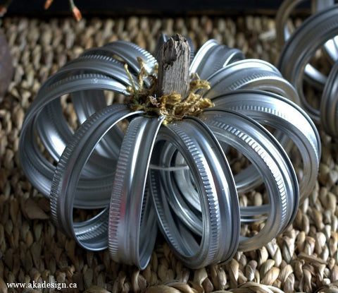 DIY mason jar lid pumpkin from home made lovely