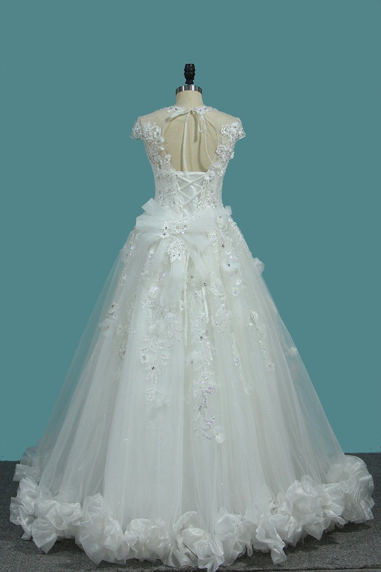 2022 Top Quality Lace Ball Gown Cap Sleeve Wedding Dresses With Applique & Beading Floor Length