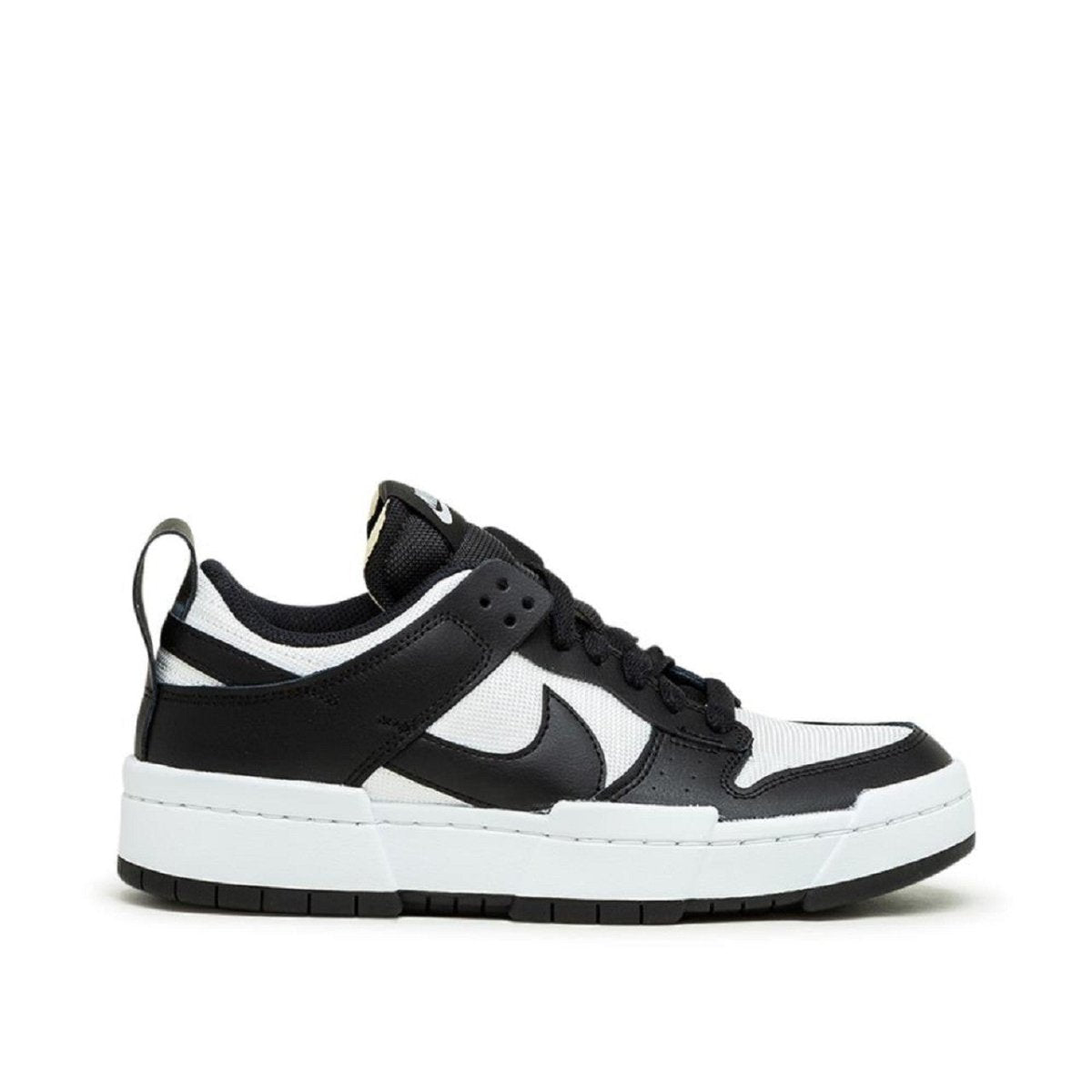 nike dunk low black and white disrupt