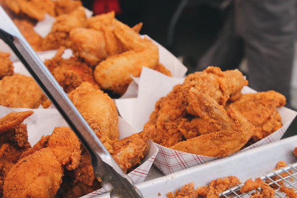 Image of delicious looking golden fried chicken made with Arrowroot Powder