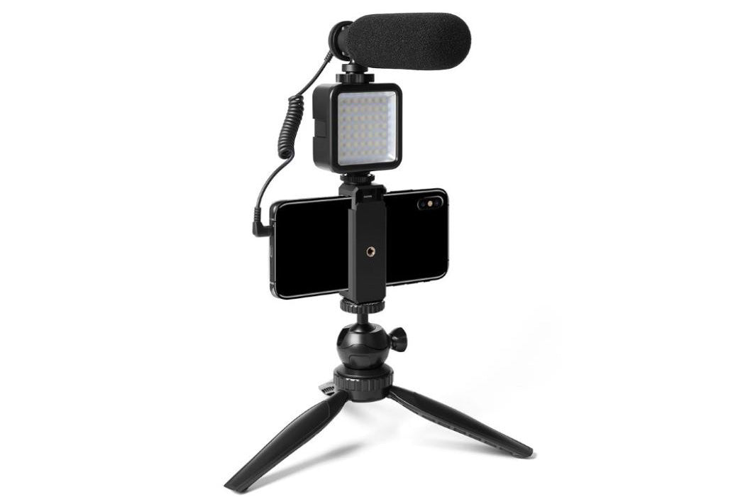 Maono Selfie Video Rig with Shotgun Microphone, LED Light & Tripod Phone Stand