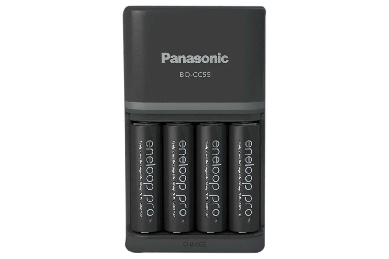 Panasonic ENELOOP BQ-CC55 UK Plug-in Charger with 4x AA 2500mAh Rechargeable Batteries