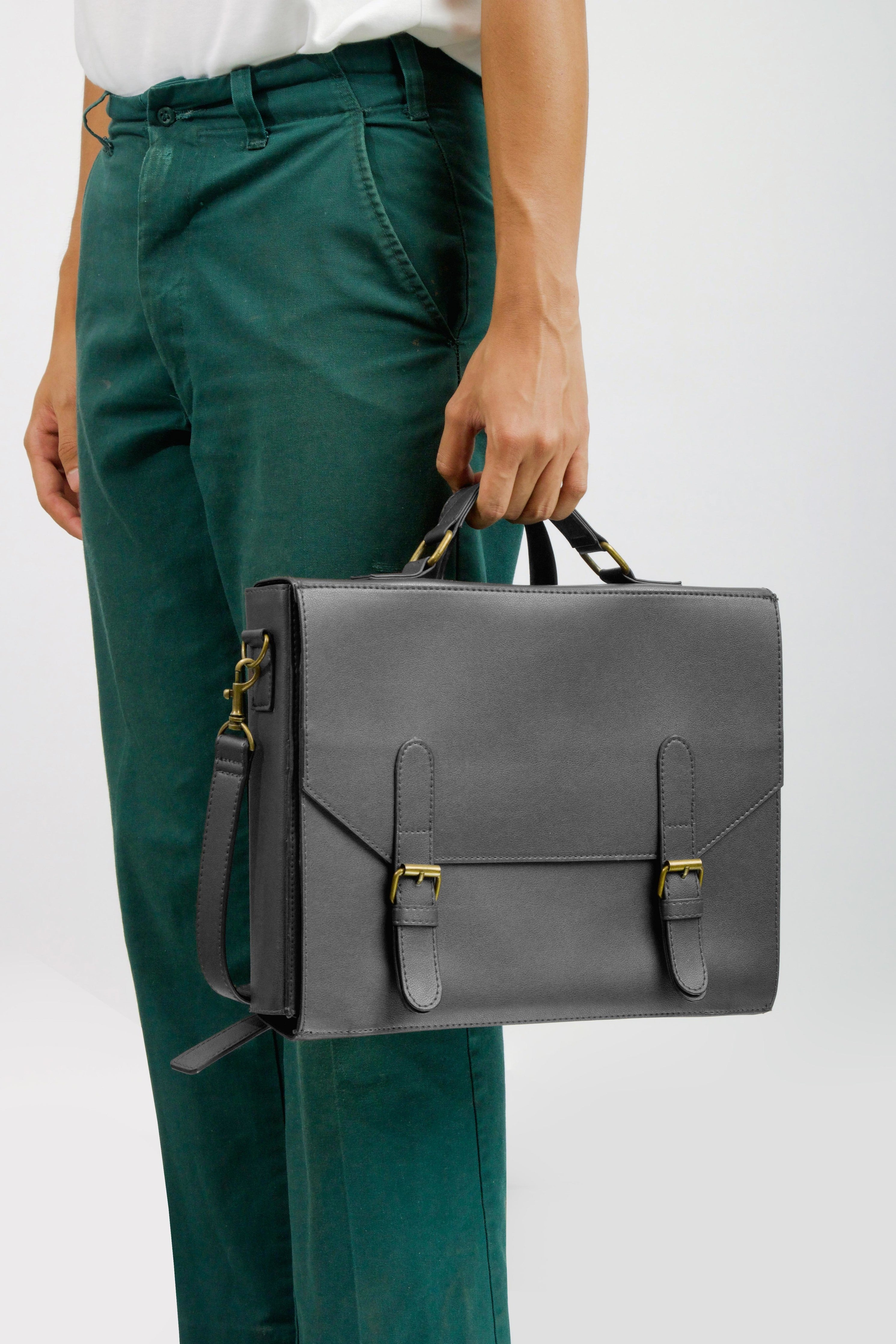 The Essential in Black | Hisa Yumi Workspace Luxury Bags