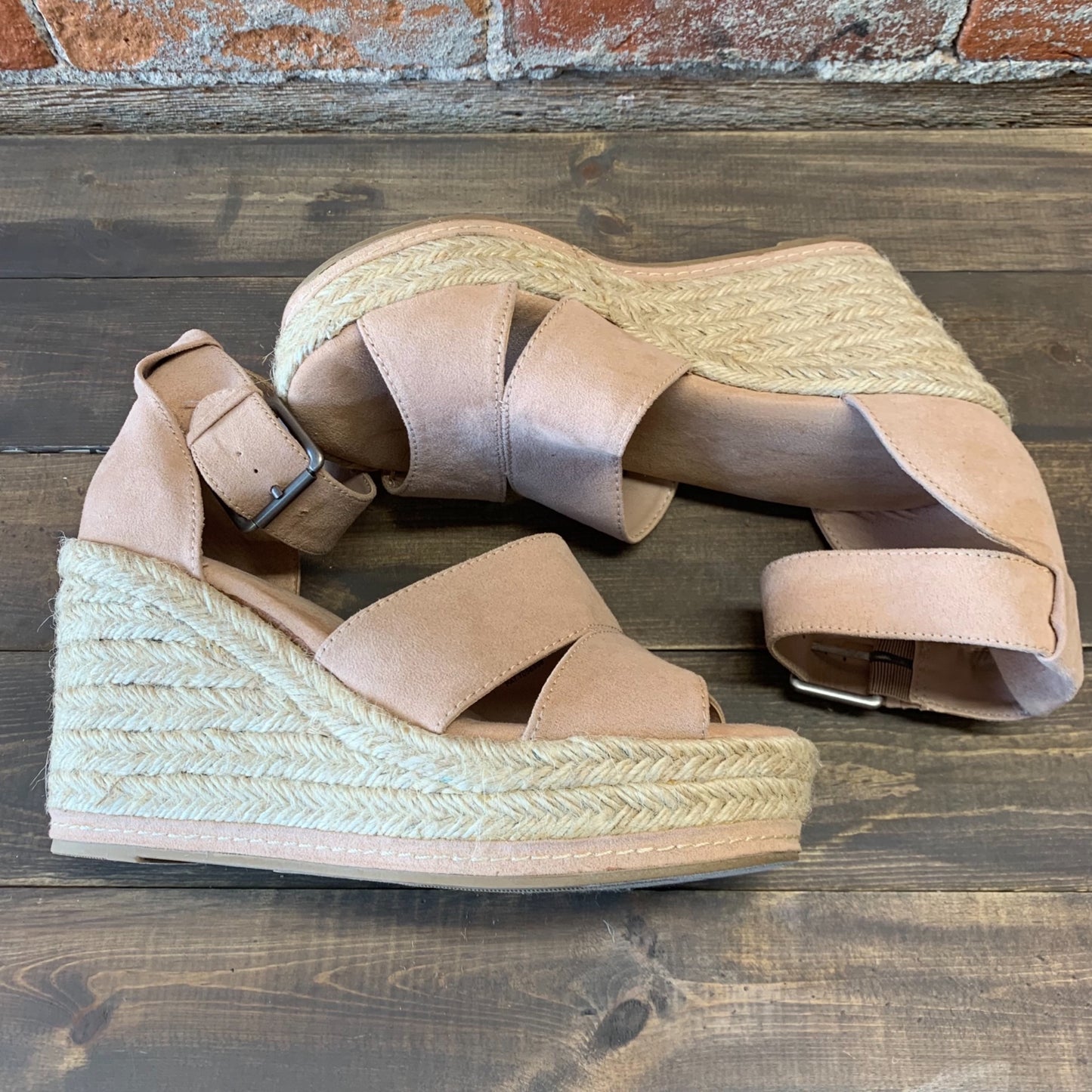 Universal Thread Rose Pink Espadrille Wedges Target Womenś Size 9.5 Wide - Next to New Online