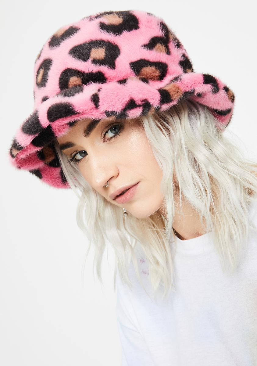 pink leopard print bucket hat