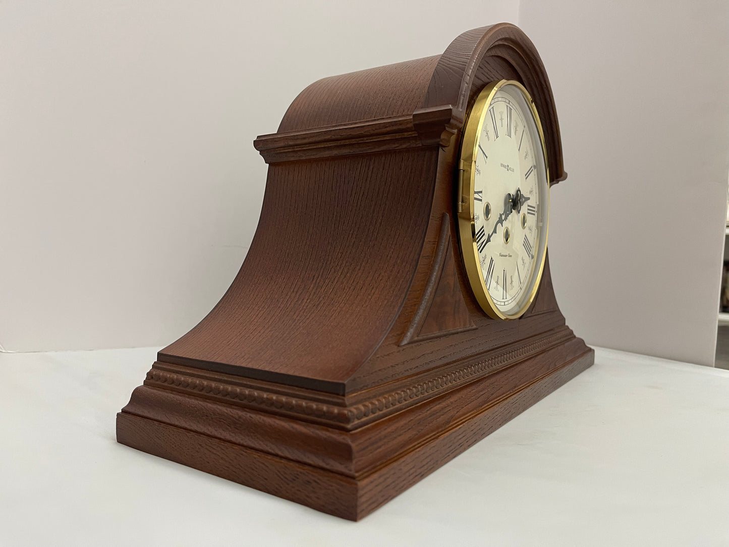 Vintage Howard Miller 613-102 Mantle Clock