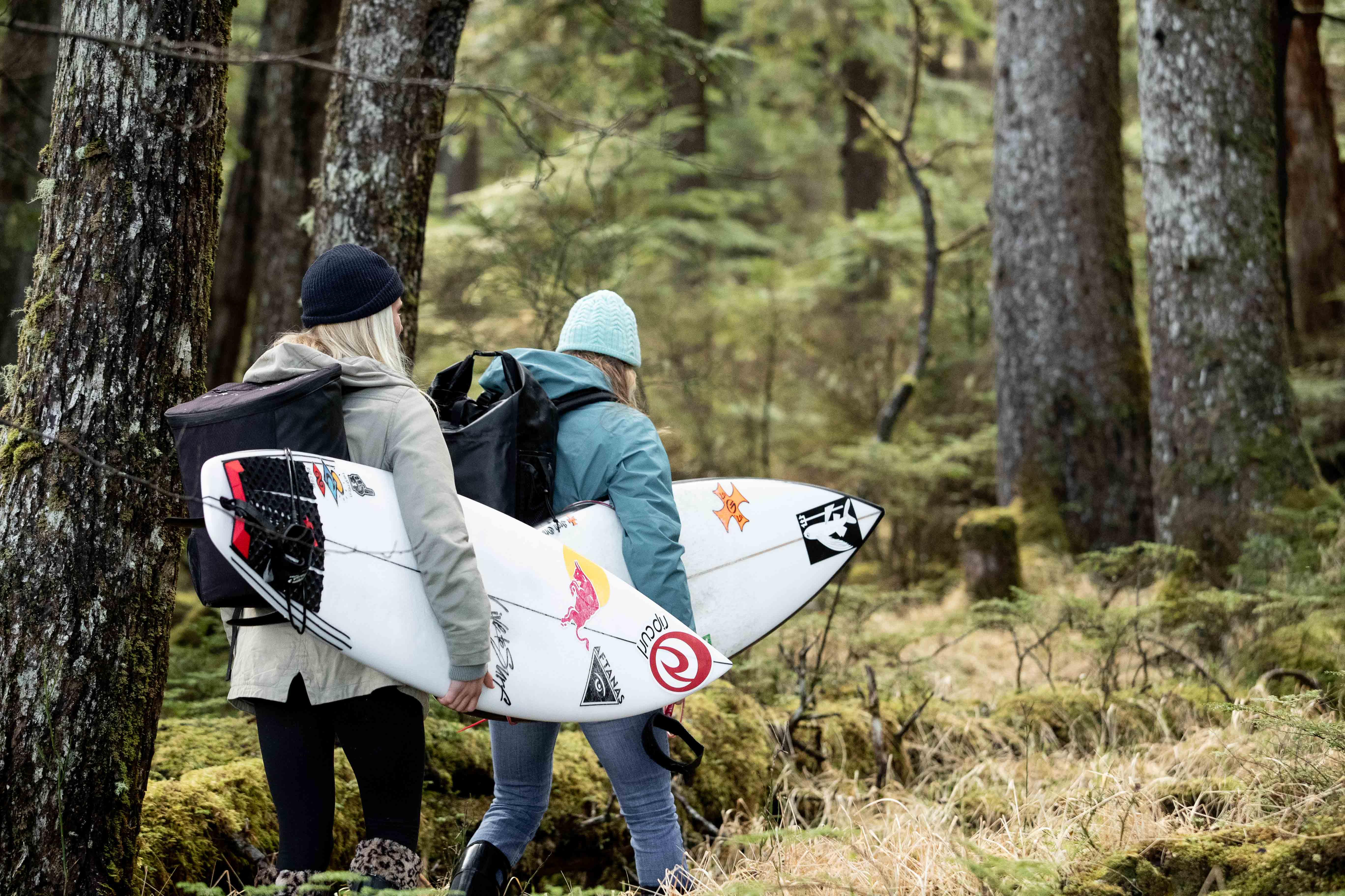 Mathea Olin and Paige Alms, Northern Tides by Nate Lavarty / Photo Kyler Voss / Red Bull Content Pool