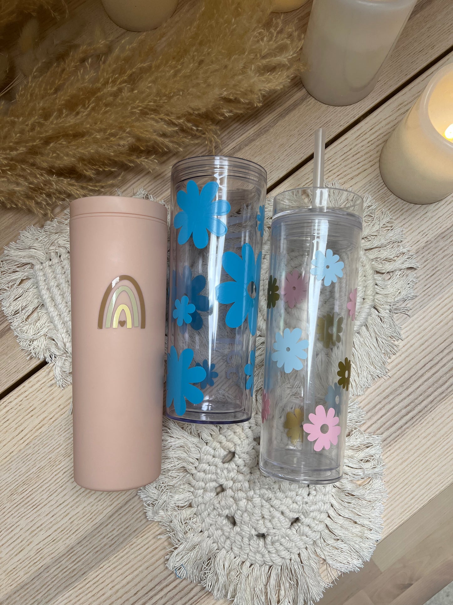 Blue daisy tumbler