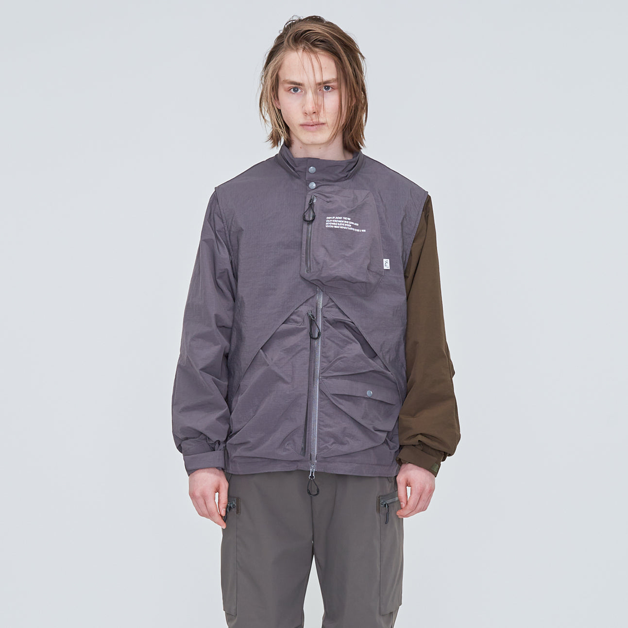 CMF OUTDOOR GARMENT】OVERLAY JACKET -2023SS- / CHARCOAL – ALIGN