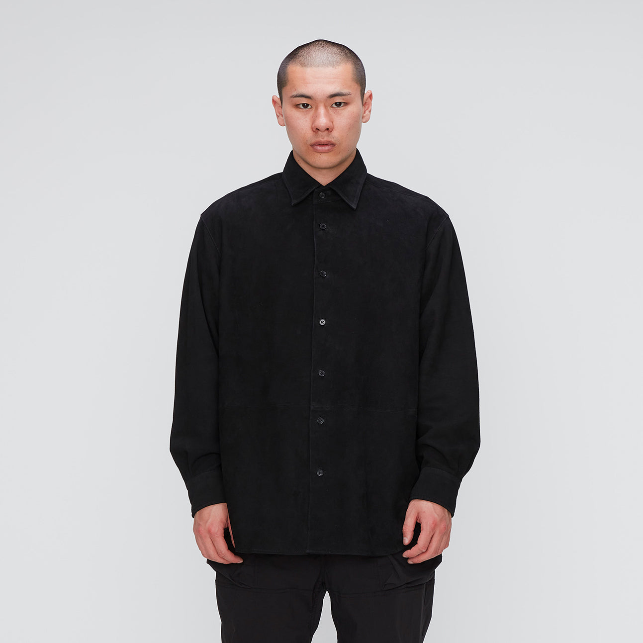 【CCU】REGULAR COLLAR SUEDE SHIRT / BLACK