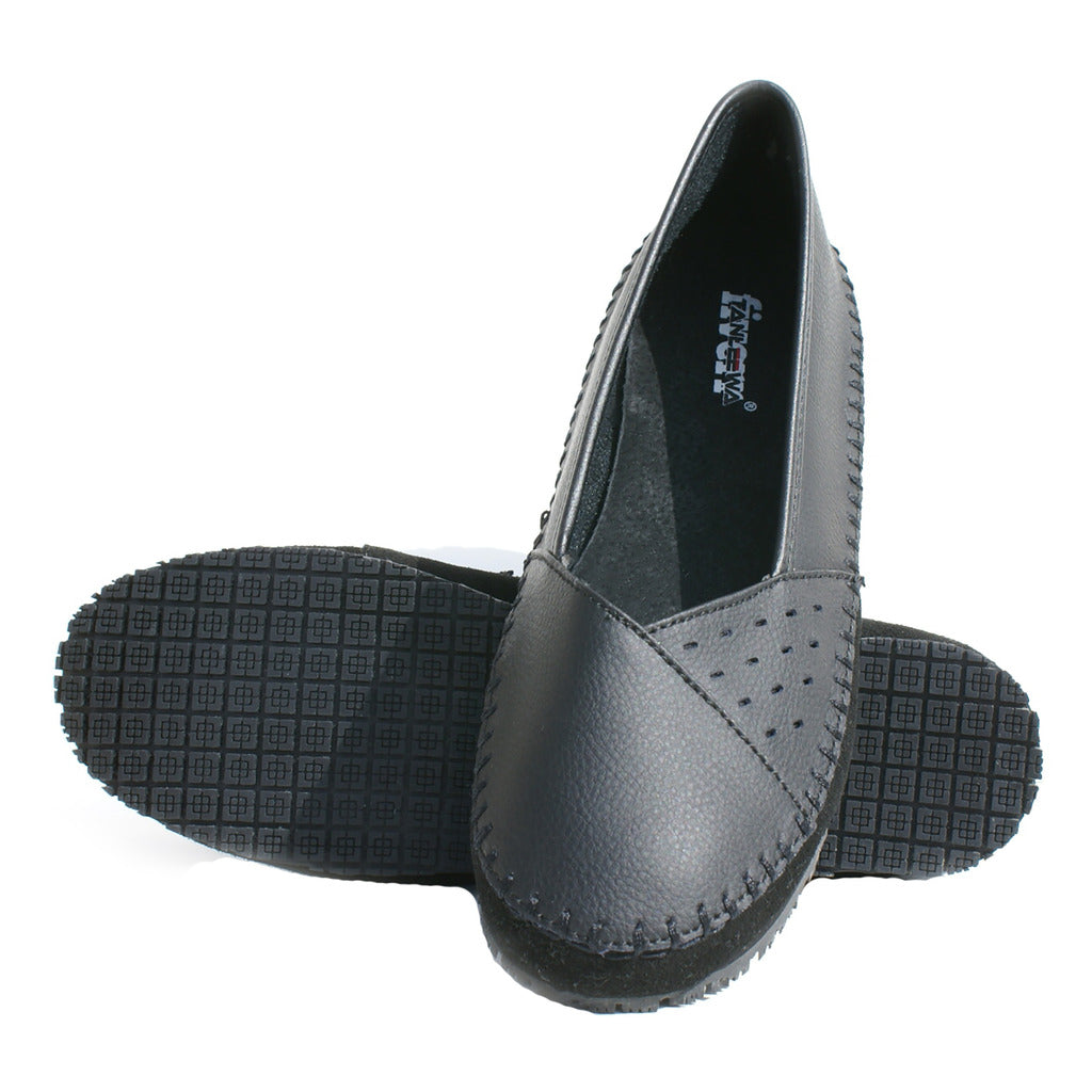 womens leather slip resistant shoes