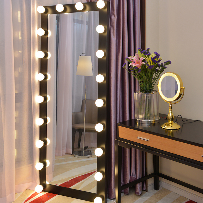 floor length mirror with light bulbs