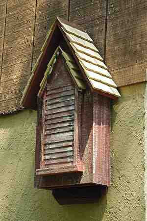 Victorian Bat House- Double Chamber by Heartwood – The Birdhouse Chick