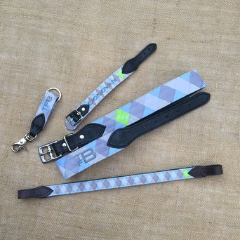 Boy-O-Boy Bridleworks custom, embroidered Stirrup Buckle belt, Polo Finish browband, key fob and bracelet set.
