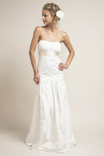 classic strapless wedding dresses