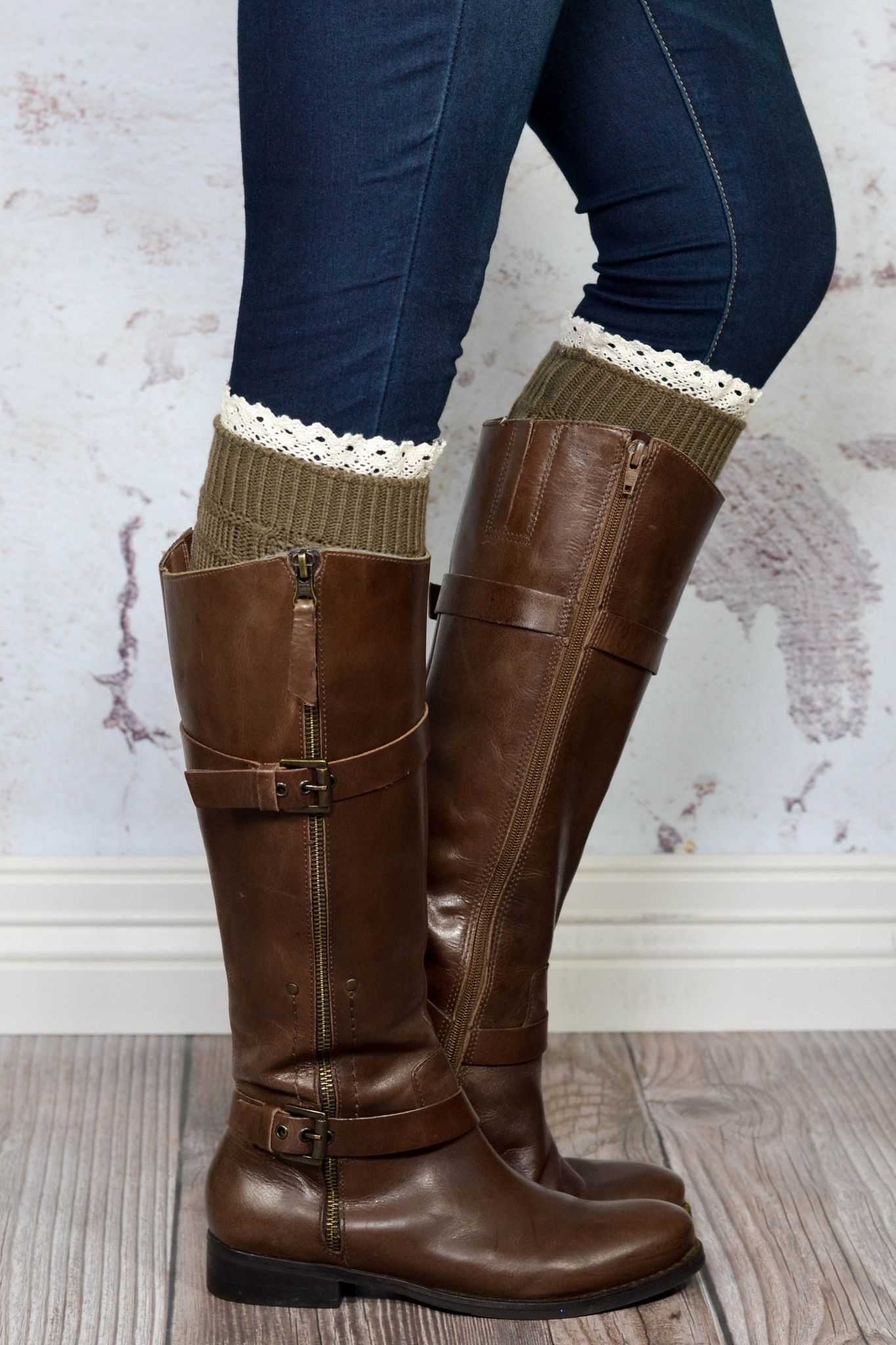 Brown Knitted Boot Cuffs with Lace Trim