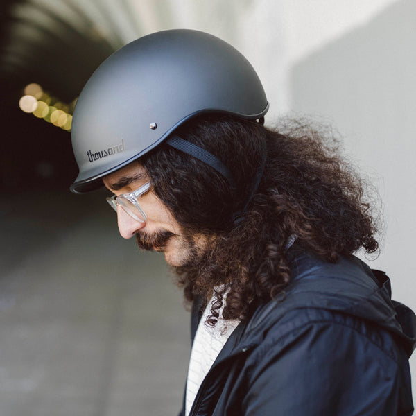 thousand helmet arctic grey