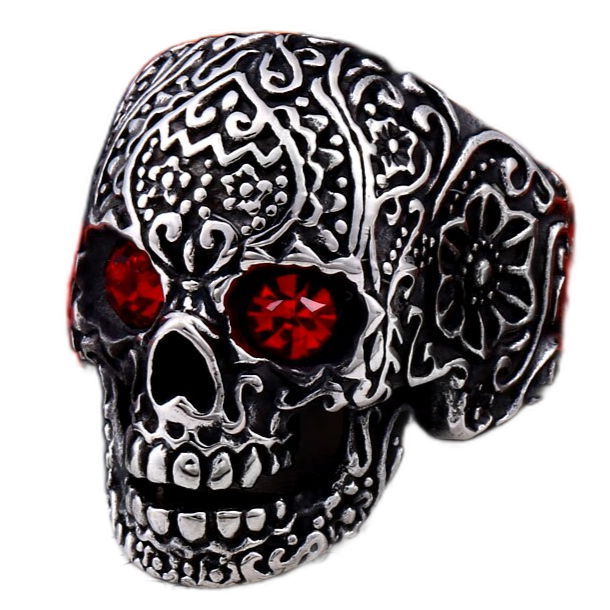 skull ring with red eyes