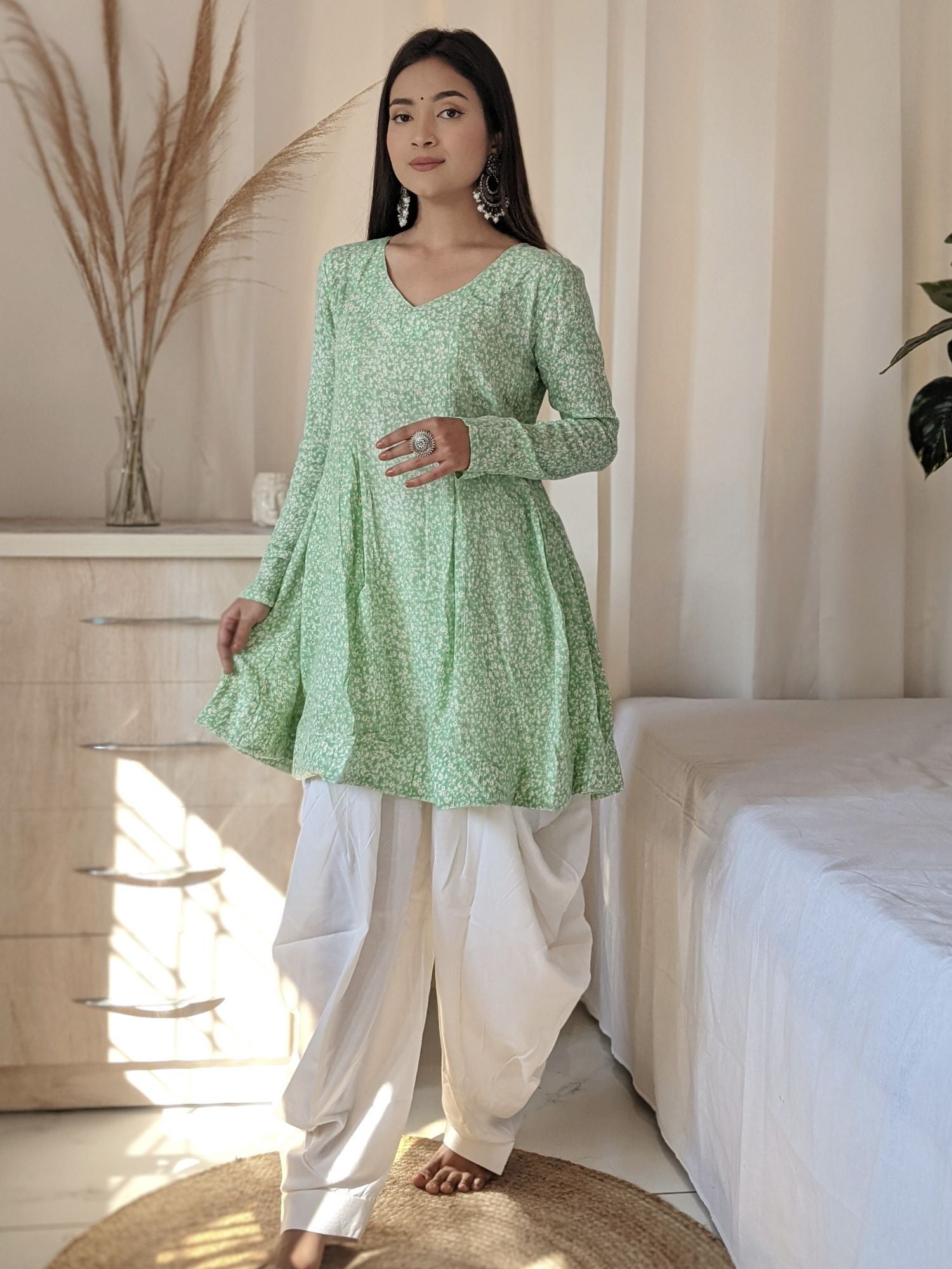Lily Alluring Daisy Print Dhoti Set