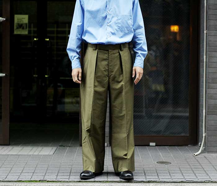 インテリム INTERIM モールスキン 1タック バギートラウザーズ LOOSELY TWIST MOLESKIN 1-TUCK BAGGY  TROUSERS (IT22S193)