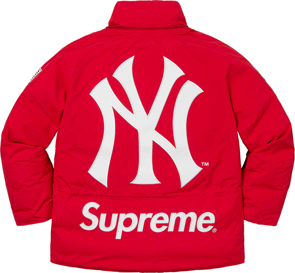 Supreme New York Yankees GORE-TEX 700-Fill Down Jacket Red 