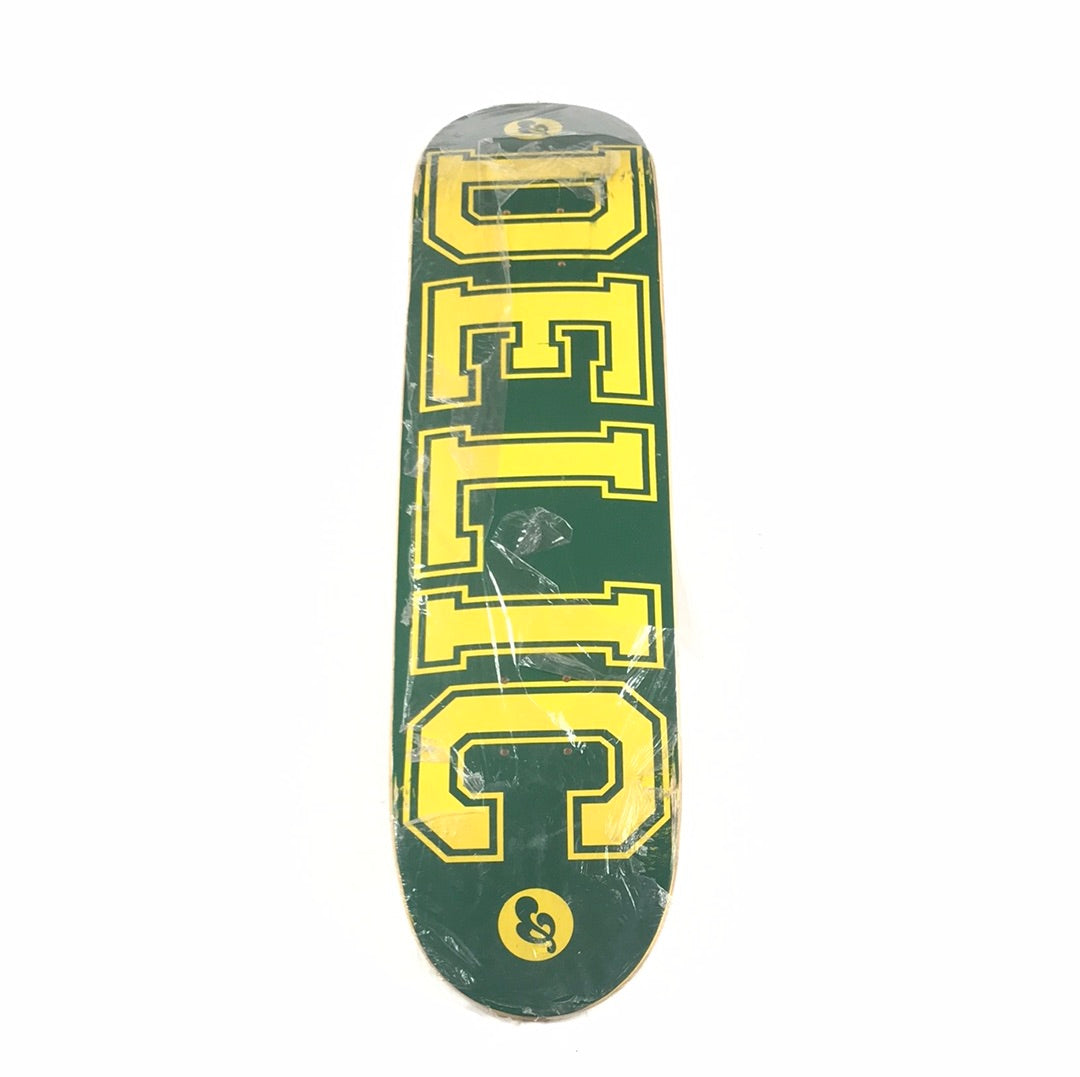spade Omzet Oranje Delic Team Logo Green 7.6 Skateboard Deck – western-skate-co