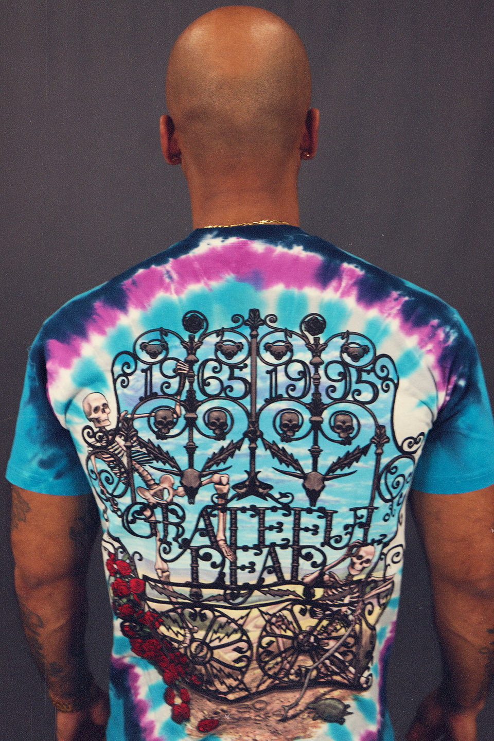 back of the Grateful Dead Tie-Dye Vintage Rock Band Concert Retro 30th Anniversary Tie-Dye T-Shirt