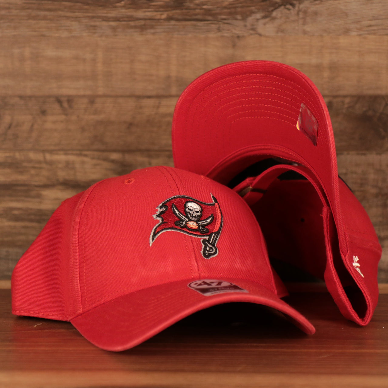 47 BRAND | TAMPA BAY BUCCANEERS | LEGEND | DAD HAT | RED | OSFM