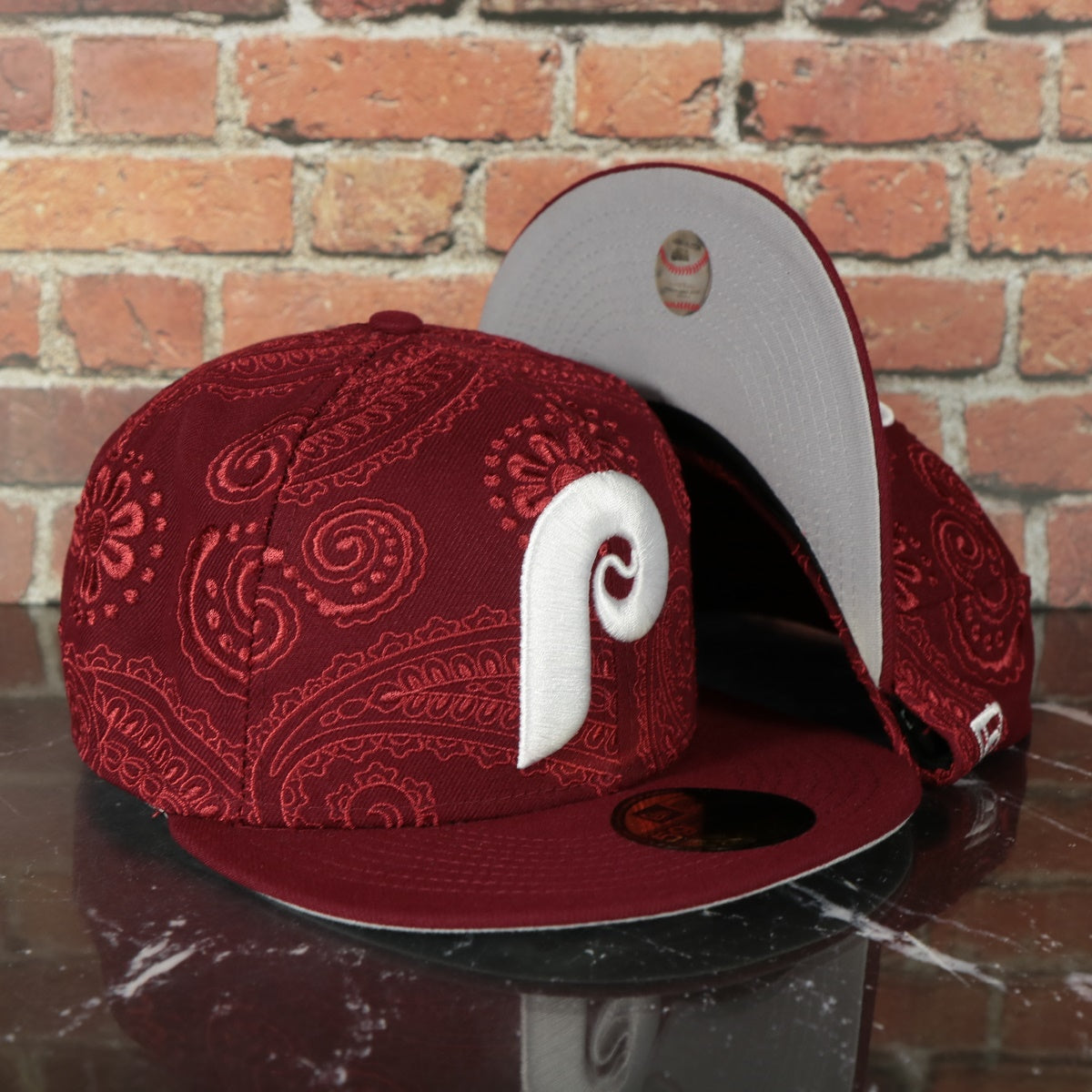 Philadelphia Phillies Paisley Bandana Print Embroidered 59Fifty Fitted Cap | New Era MLB Swirl 5950