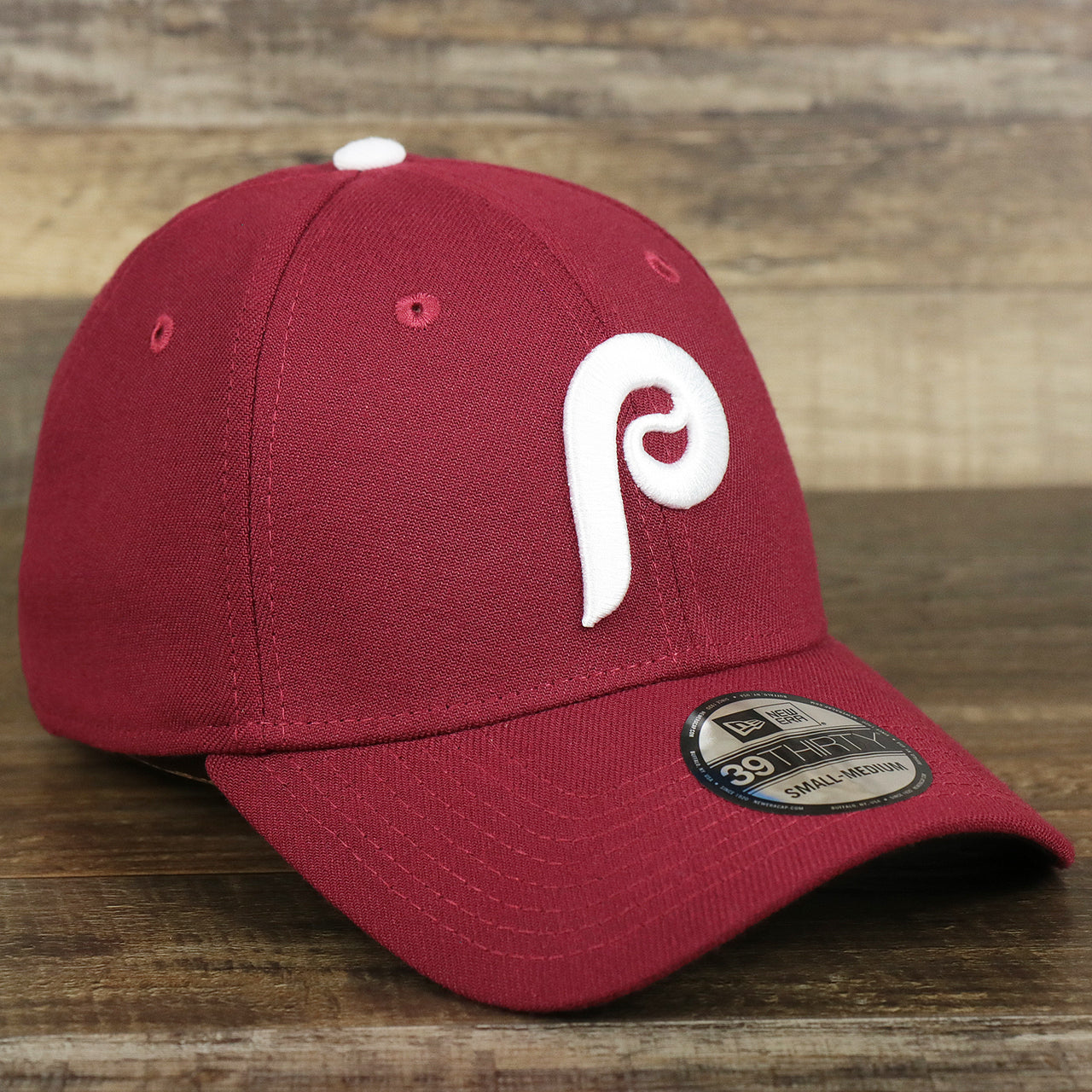 Philadelphia Phillies 1970s Cooperstown Vintage Cardinal Red New Era 39Thirty Flexfit Cap