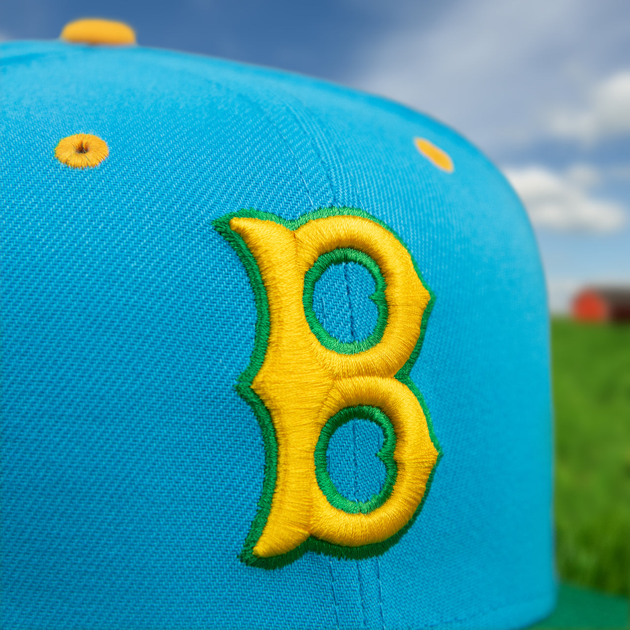 Close up of the Boston Red Sox logo on the Boston Red Sox Cooperstown "Ice Cream Pack" 1946 All Star Game Side Patch 59Fifty Fitted Cap | nohiosafariclub Exclusive