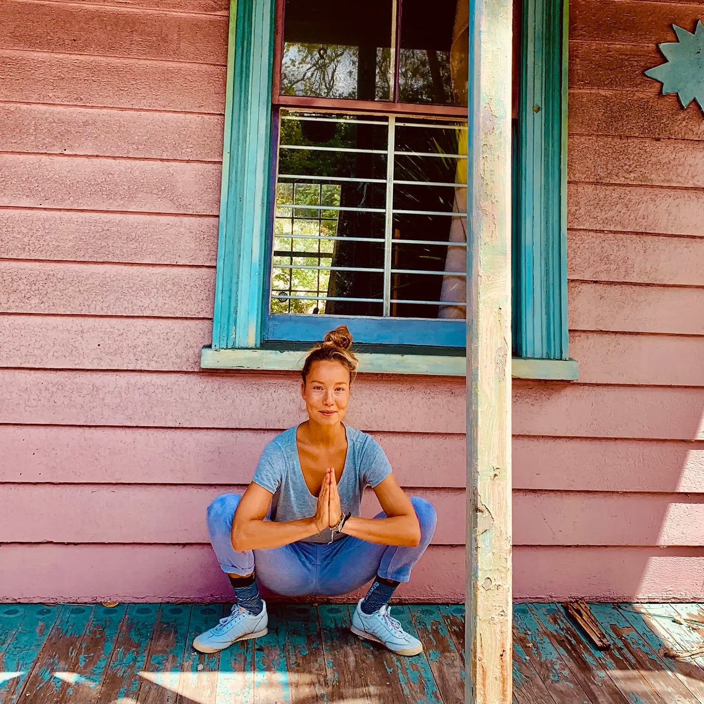 Live Yogastunde mit Lara