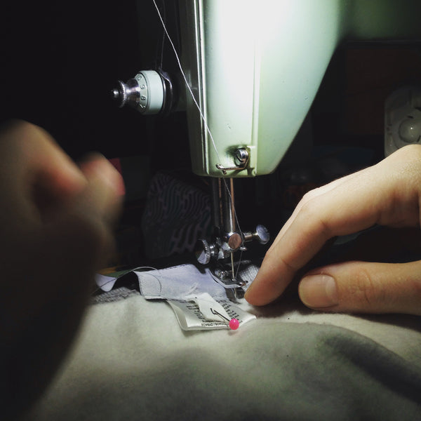 Stitch pattern sweatshirt making process 4