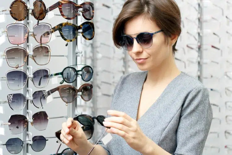 El los usuarios prefieren comprar gafas de sol óptica – Centro Óptico Costasol SL
