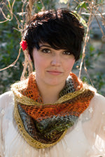 Paintbrush Lace Cowl