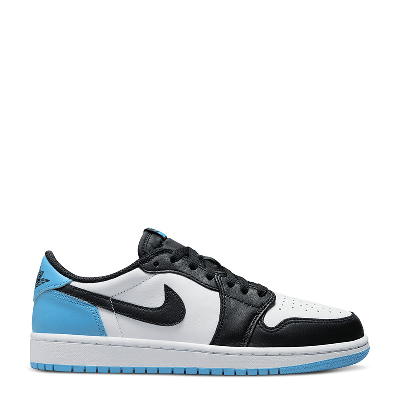 nike dunk low powder blue