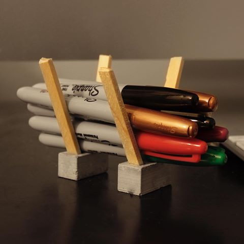 Pen Holder