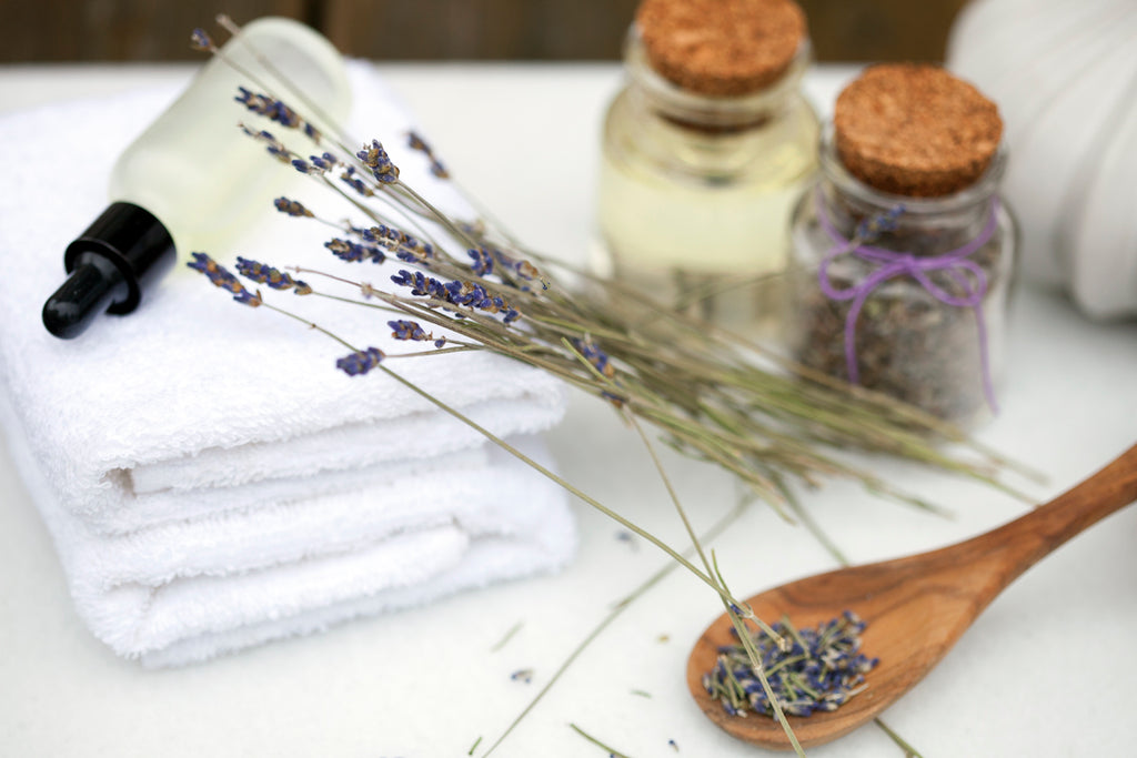 uses of lavender essential oil