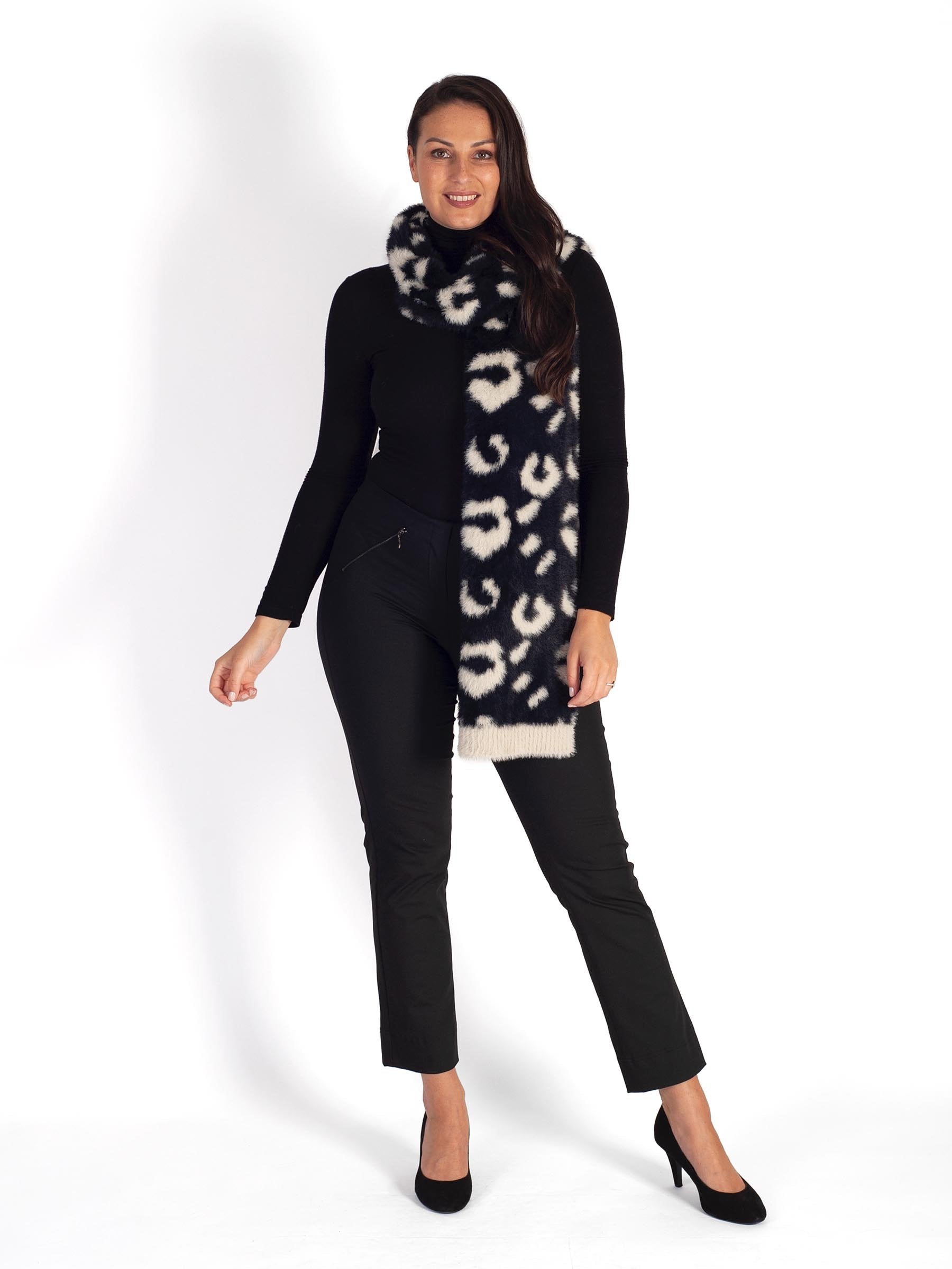 Black/white Animal Print Soft Scarf