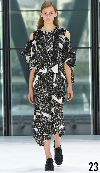 Preen By Thornton Bregazzi Spring Summer 2016 Look 23