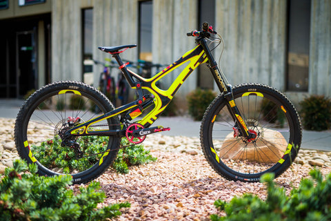 custom-intense-m16c-chainline-bikes