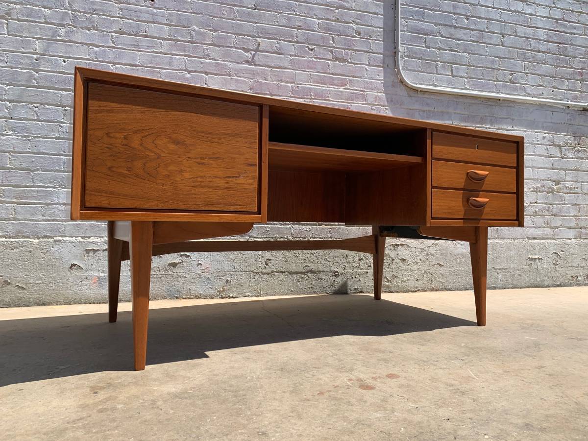 teak executive desk