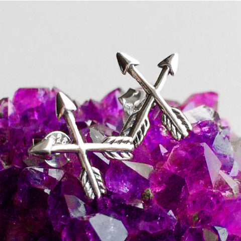 Midsummer Star "Crossed Arrow Stud Earrings"