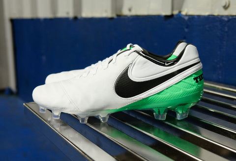 Nike Tiempo Legend 8 Review from Houston. Soccer.com