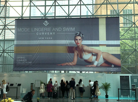 Curve Expo banner