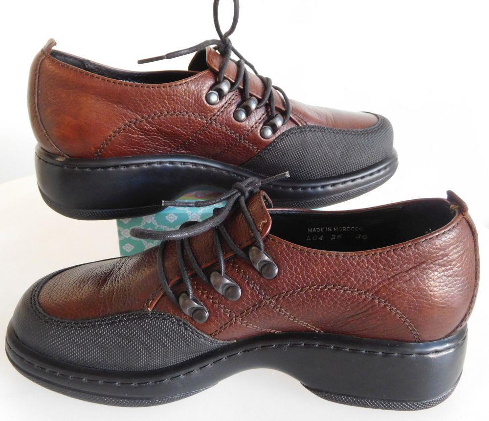 lace up dansko shoes