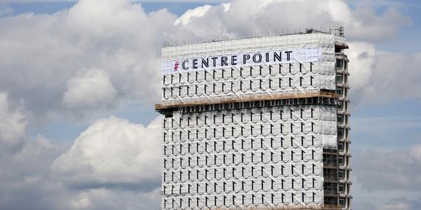 Centrepoint topped with Private View