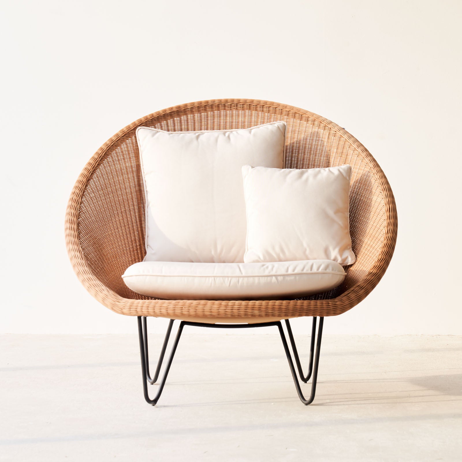 outdoor wicker cocoon chair