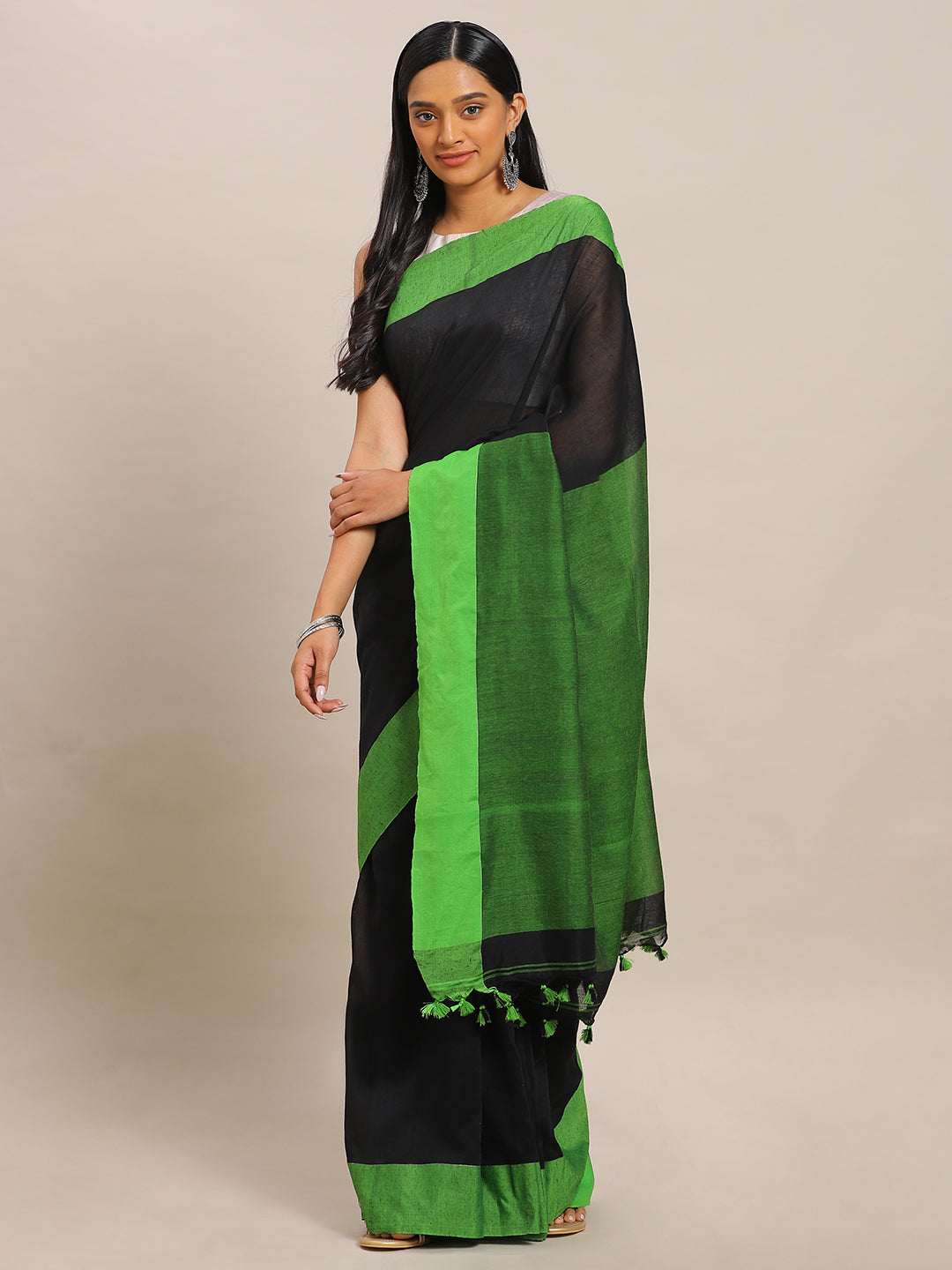 Black Pure Cotton Solid Bengal Handloom Soft Khadi Saree (NASR2-42 ...